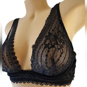 Etam Triangle Underwire Black Lace Bralette, size 34B